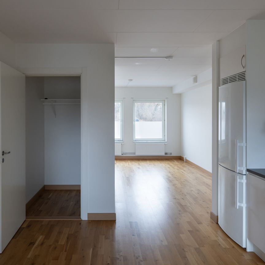 Johan Skyttes Väg, Nyköping - Photo 1