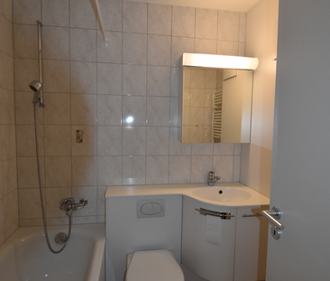 Klein, aber fein - charmante 2.5-Zimmerwohnung in Spiez - Photo 4