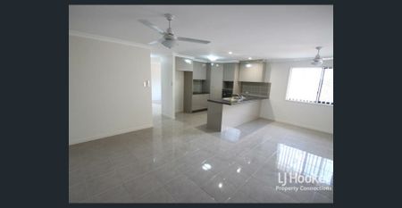 CENTRAL PARK - WALK TO HOSPITAL, SCHOOL, SHOPS - Photo 3