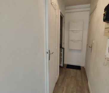 Location Appartement 1 pièce 18m² POITIERS 86000 - Photo 1