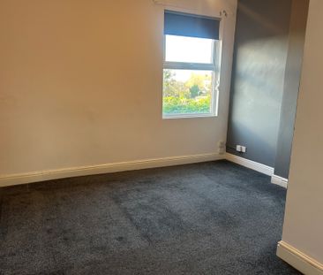 EdwardRoad, Eastwood, NOTTINGHAM - Photo 5