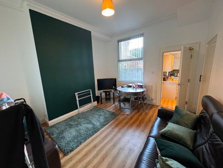 Heslington Road, York - P10884 - Photo 2