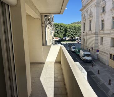 Location Appartement 3 pièces 62m² SETE 34200 - Photo 6