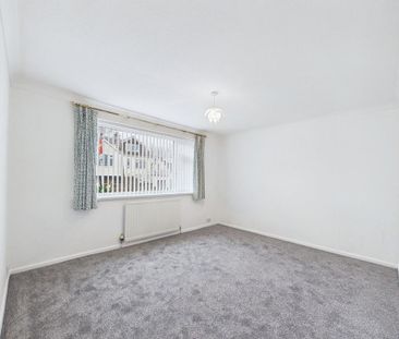 3 bedroom detached bungalow to rent - Photo 4