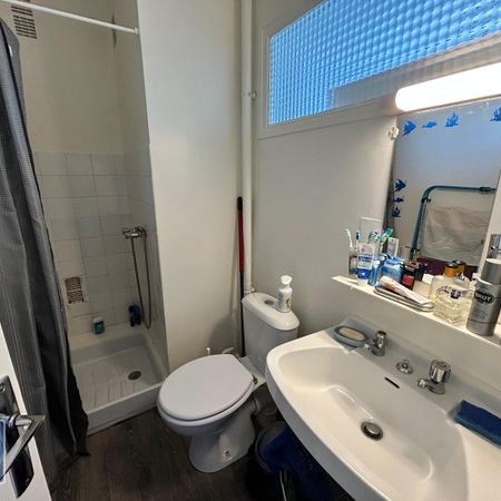 Location Appartement 1 pièce 17m² BRIVE LA GAILLARDE 19100 - Photo 4