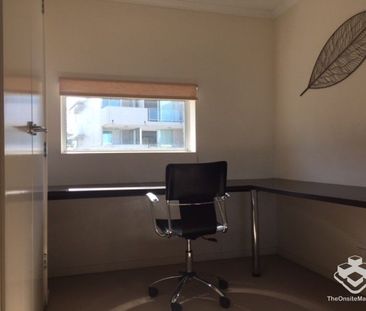 2 Bed 2 Bath Funished Apartments - Modern, spacious and close to al... - Photo 3