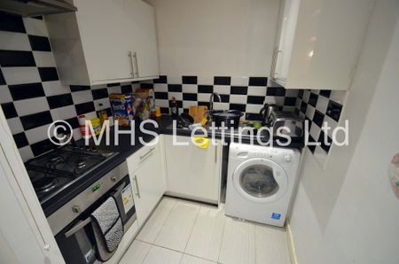 6a Cliff Mount Terrace, Leeds, LS6 2HR - Photo 3