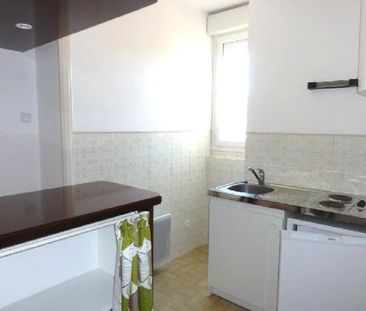 Location Appartement 1 pièce Meublé 25m² LE CREUSOT 71200 - Photo 2
