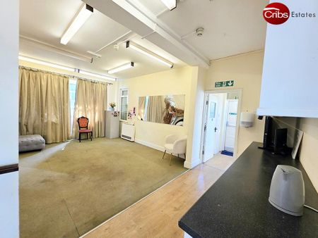 20 bedroom flat share to rent - Photo 4