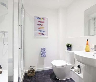 Heyfields, Manchester, M28 - Photo 4