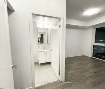 For Lease - 105 Oneida Crescent Unit# 2002, Richmond Hill, Ontario - Photo 5