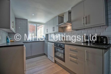 49 Richmond Avenue, Leeds, LS6 1DB - Photo 5