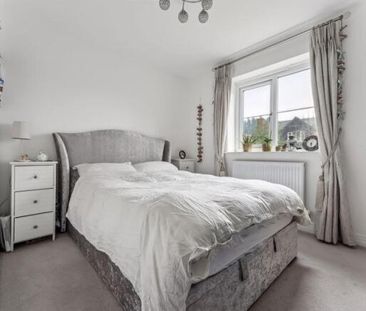 2 bedroom semi-detached house to rent - Photo 5