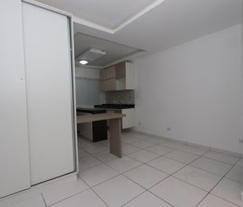 Studio para alugar com 32m², 1 quarto e sem vaga - Foto 3