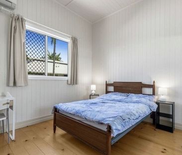 1/52 Bromley Street, Kangaroo Point QLD 4169 - Apartment For Rent |... - Photo 3