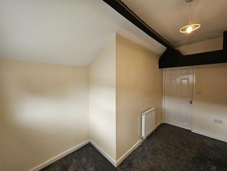 3 bedroom semi-detached house to rent - Photo 3