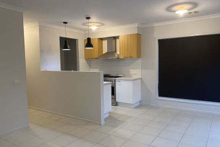 22 Buller Avenue, - Photo 3