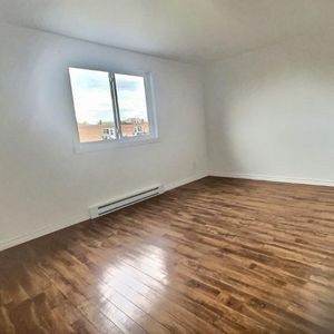 2 CH - 1 SDB - Longueuil - $1,425 /mo - Photo 2