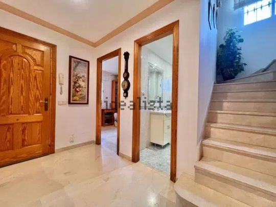 Alquiler de chalet adosado en Urbanizacion Tiro de Pichon, 60 - Photo 1