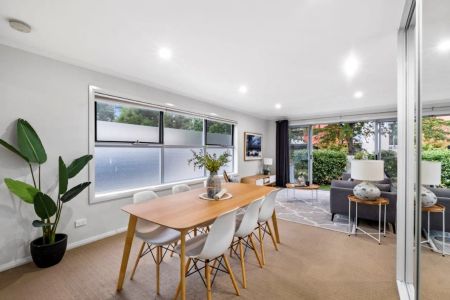 Ground floor one bedroom apartment - Photo 4