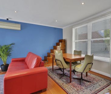 BEDROOM VILLA CLOSE TO THE BAY - Photo 2
