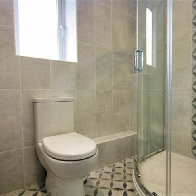 2 bedroom semi-detached house to rent - Photo 1