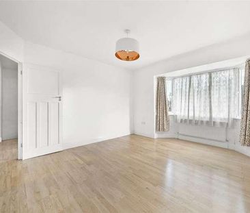 St. Marks Close, Barnet, EN5 - Photo 3