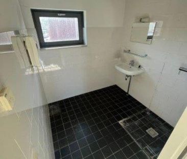 Mgr.dr. H. Poelslaan 9- A - Photo 2