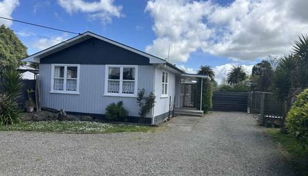 PAHIATUA - 3 BEDROOMS - Photo 3