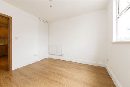 Kingsland Road, London, E8 4AE - Photo 3