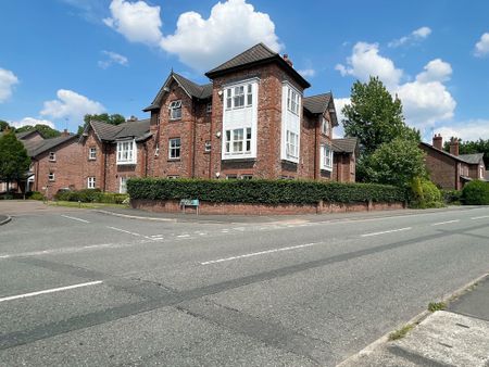 2 bedroom Apartment to let - Photo 2