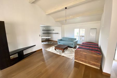 Appartement meublé à Arles - Photo 2