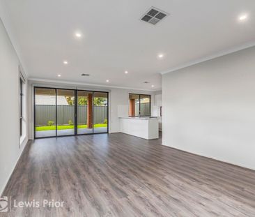 Attractive Family Home in Beachside Location - Photo 2