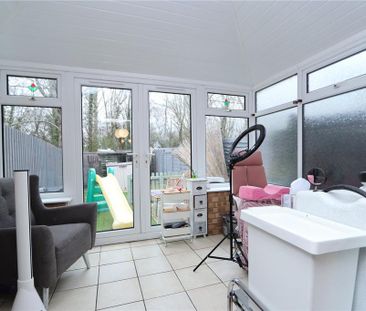 2 bedroom terraced house to rent - Photo 1