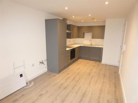 1 bedroom apartment to rent - Photo 3