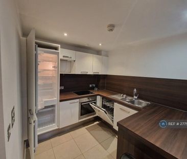 1 bedroom flat to rent - Photo 6