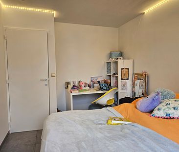 Gerenoveerd appartement met 2 slaapkamers - Foto 6