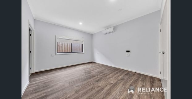 First Weeks Rent Free! - Photo 1