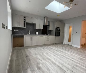 5 Bed Terraced House, Seymour Avenue, LU1 - Photo 6