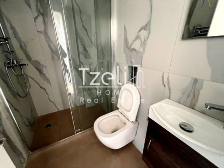 Μεζονέτα 141 τ.μ. προς ενοικίαση - Photo 5
