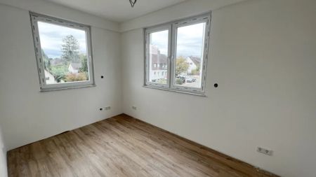 Hochwertige Maisonettewohnung mit Balkon und Klimaanlage in Essen-Bedingrade - Photo 5