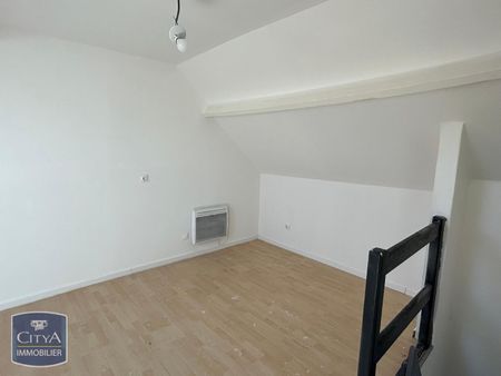 Location Maison 4 pièces 75m² HENIN BEAUMONT 62110 - Photo 2