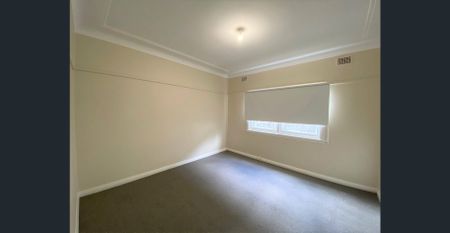 Neat and Tidy Home - Photo 3