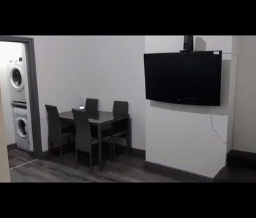 Room in a Shared House, Eskburn Road, L13 - Photo 1