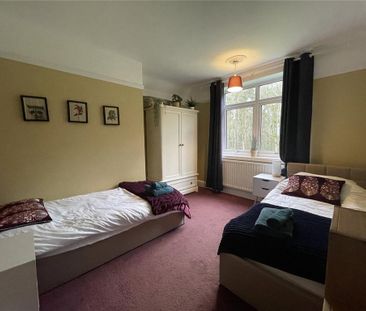 4 bedroom semi-detached house to rent - Photo 6