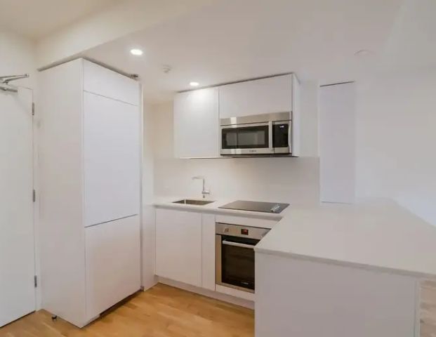 3455 Aylmer | 3455 Rue Aylmer, Montreal - Photo 1