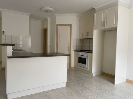 1 / 6 Beckham Street, SHEPPARTON VIC 3630 - Photo 5