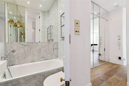 A beautiful two bedroom apartment on Ladbroke Grove with access to communal gardens - Photo 3