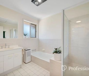 “Location, Location, Location!” - Photo 2