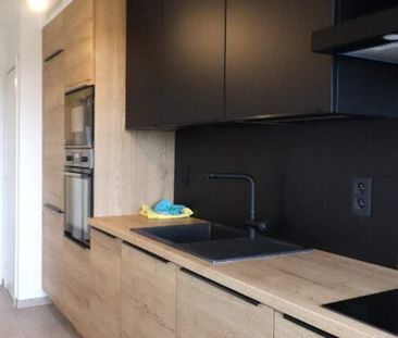 Appartement te huur in Sint-Niklaas voor € 900 met 2 slaapkamers - Photo 5